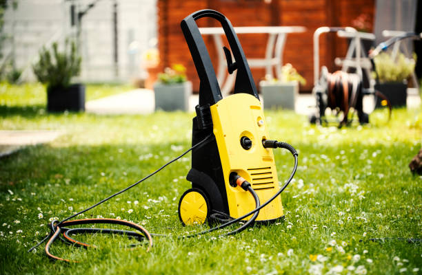 Best Driveway Pressure Washing  in Spring, TX
